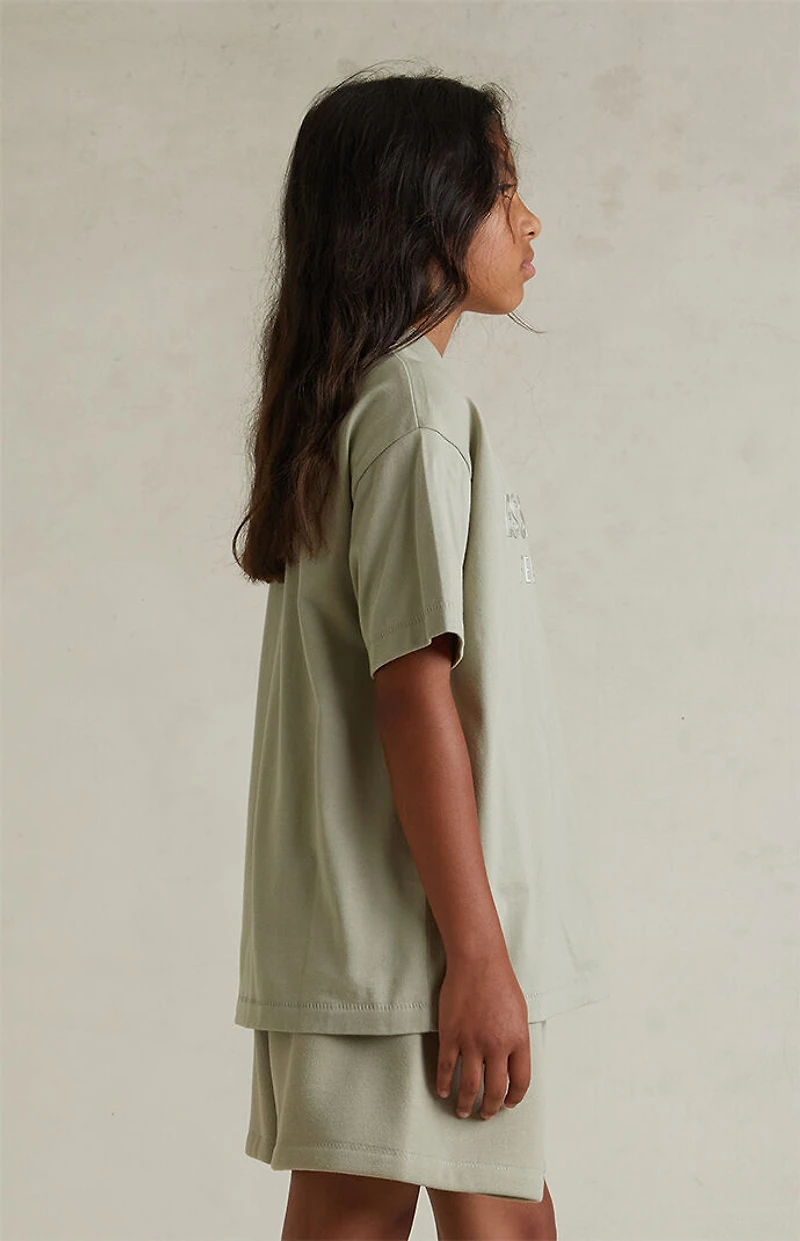 Fear of God ESSENTIALS Kids Abbey Stone Classic Crew Neck T-Shirt