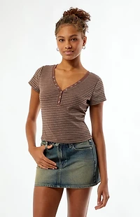 Your Favorite Poppy V-Neck Button T-Shirt