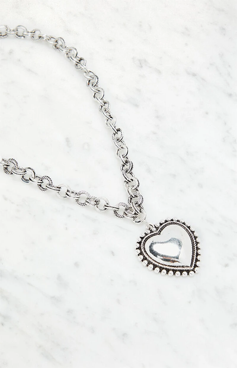 LA Hearts Chunky Heart Pendant Necklace