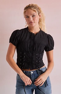 Beverly and Beck Gabbie Lace Up Short Sleeve Top