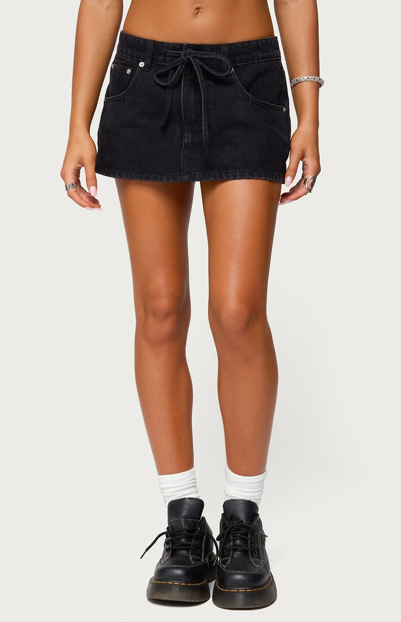 Edikted Ziggie Tie Front Denim Mini Skort
