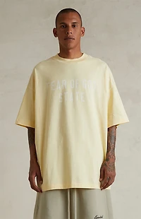 Fear of God ESSENTIALS Garden Yellow '90s Fit T-Shirt