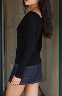 John Galt Black V-Neck Long Sleeve Sweater Top