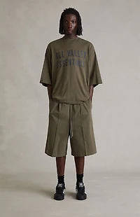 Fear of God ESSENTIALS Moss Relaxed Drawstring Shorts