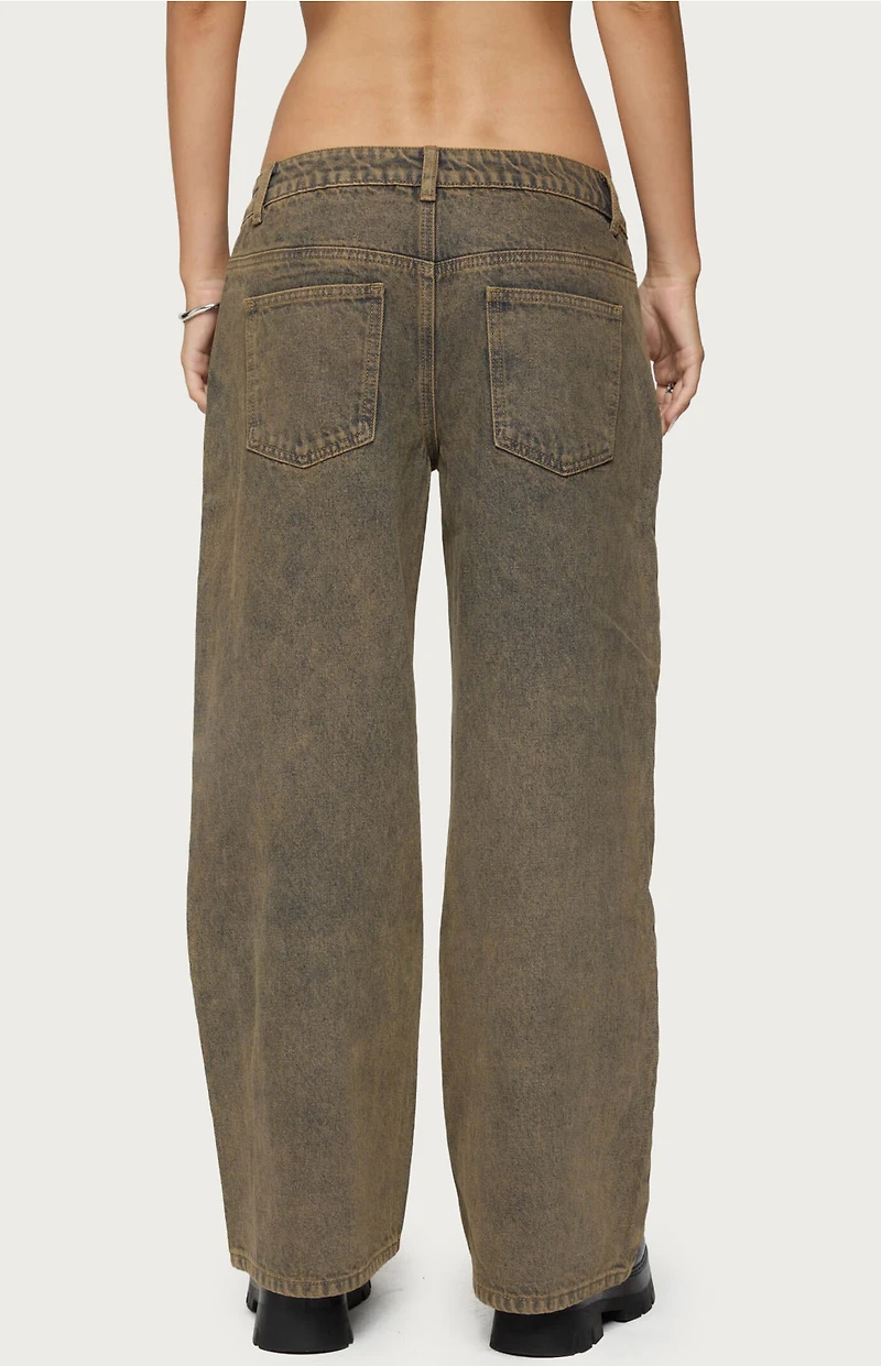 Edikted Petite Zahra Mud Wash Low Rise Jeans