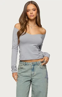 Edikted Nattie Off Shoulder V Neck Top