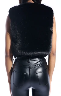 AZALEA WANG Meela Black Faux Fur Vest