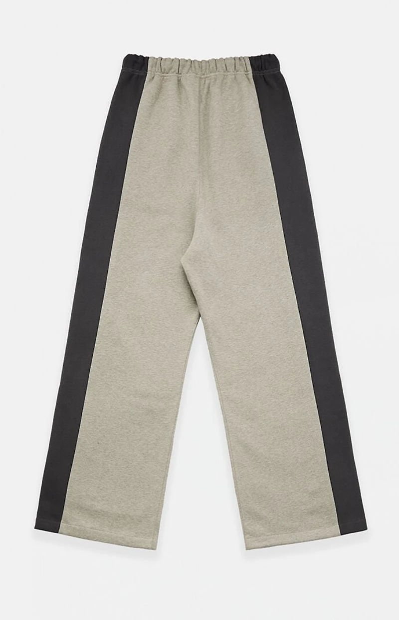 Fear of God ESSENTIALS Seal Paneled Lounge Baggy Sweatpants