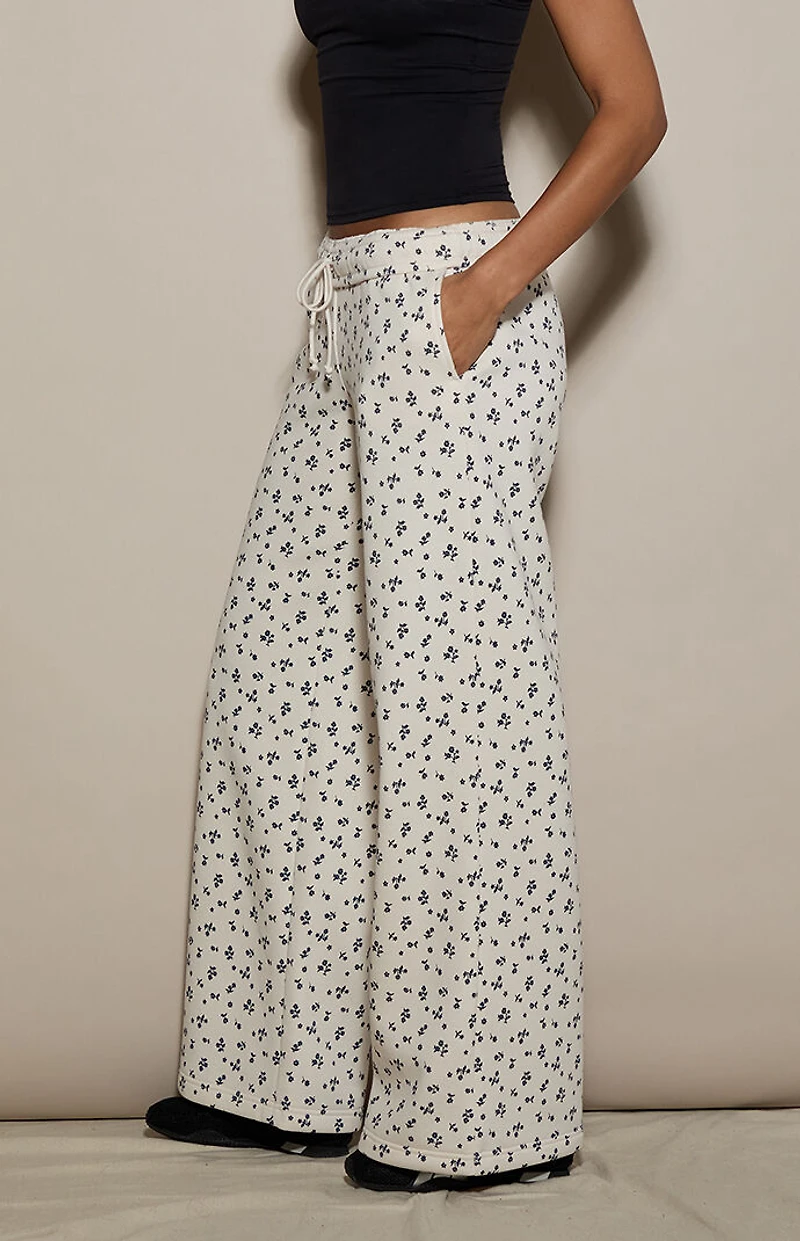 LA Hearts Ditzy Floral Baggy Sweatpants