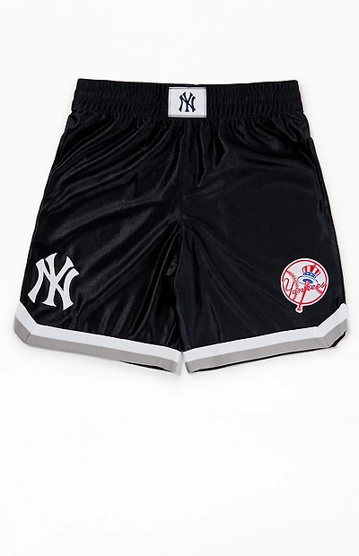 New Era Yankees Sport Class Basketball Shorts
