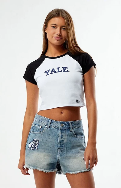 HYPE & VICE Yale Bulldogs Homerun Baby T-Shirt