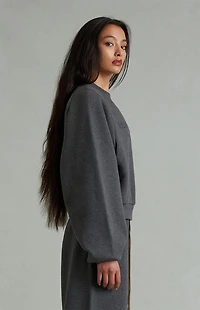 Fear of God ESSENTIALS Women's Charcoal Heather '90s Embossed Raglan Cropped Crew Neck Sweatshirt