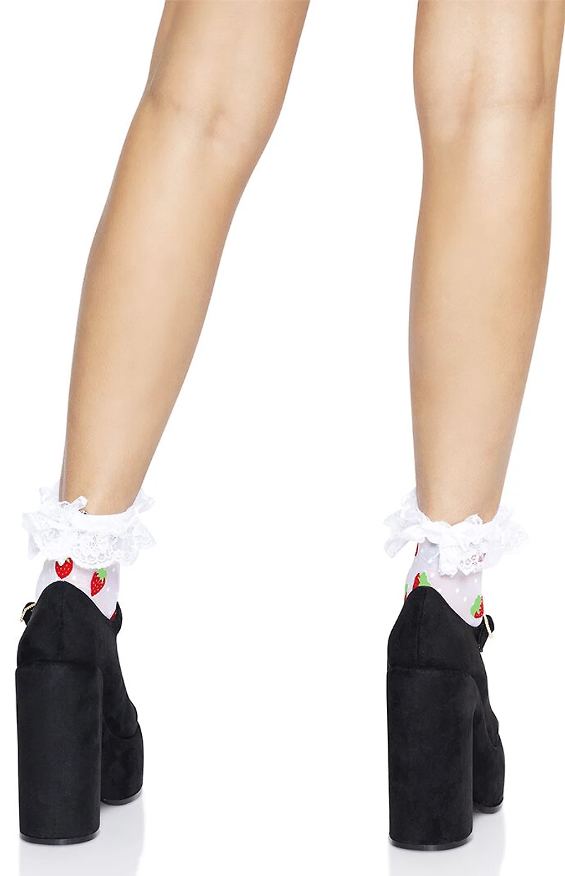 Leg Avenue Costume Strawberry Ruffle Ankle Socks