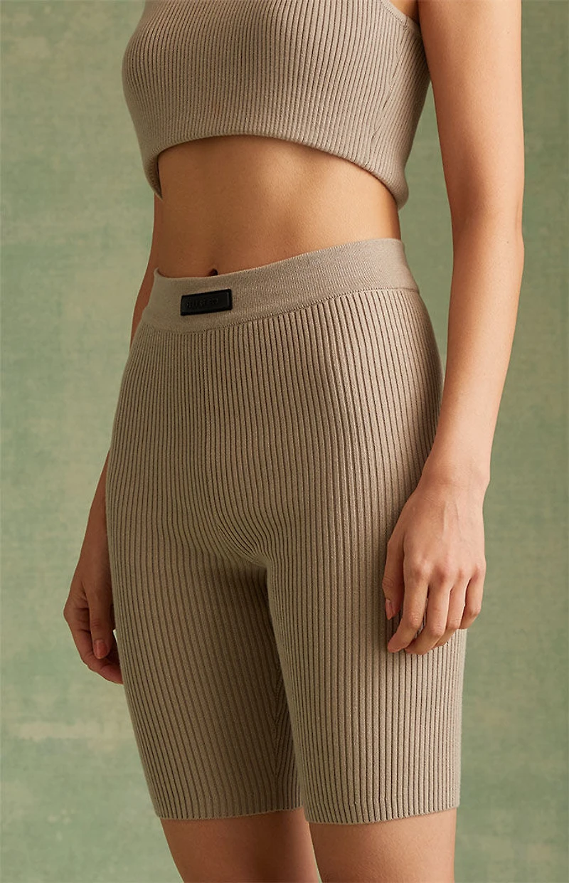 Fear of God ESSENTIALS Women's Core Heather Biker Shorts