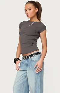 Edikted Oliana Ribbed Boat Neck T-Shirt