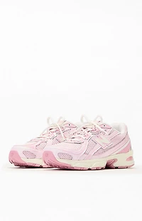 New Balance Pink 740 Sneakers