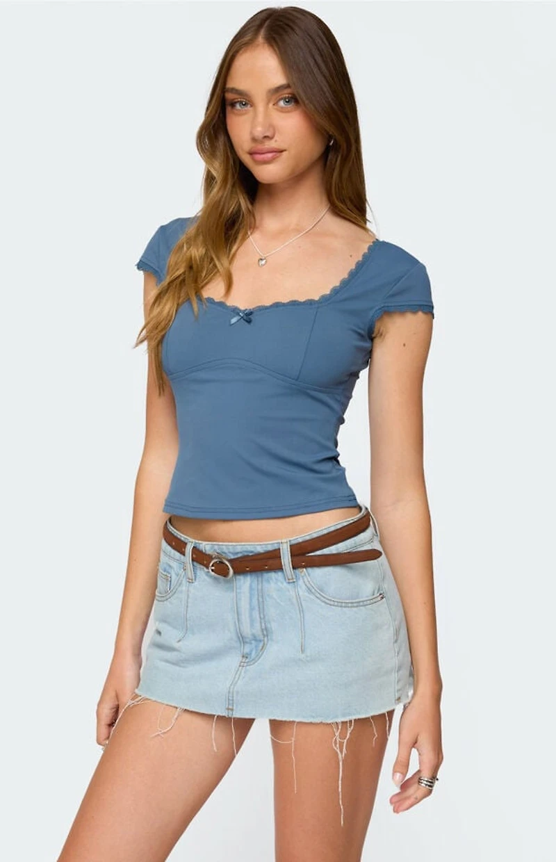 Edikted Adela Square Neck Top