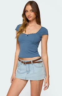 Edikted Adela Square Neck Top