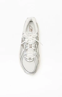 New Balance Cream 740 Sneakers
