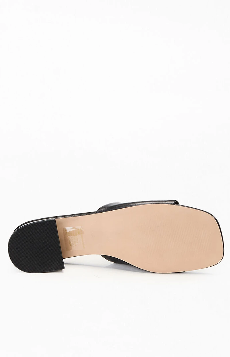 Steve Madden Women's Black Montgomery Sandals