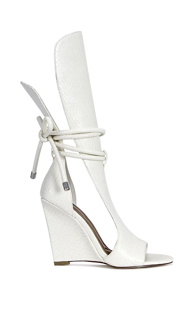 AZALEA WANG Women's Douma White Wedge Sandals