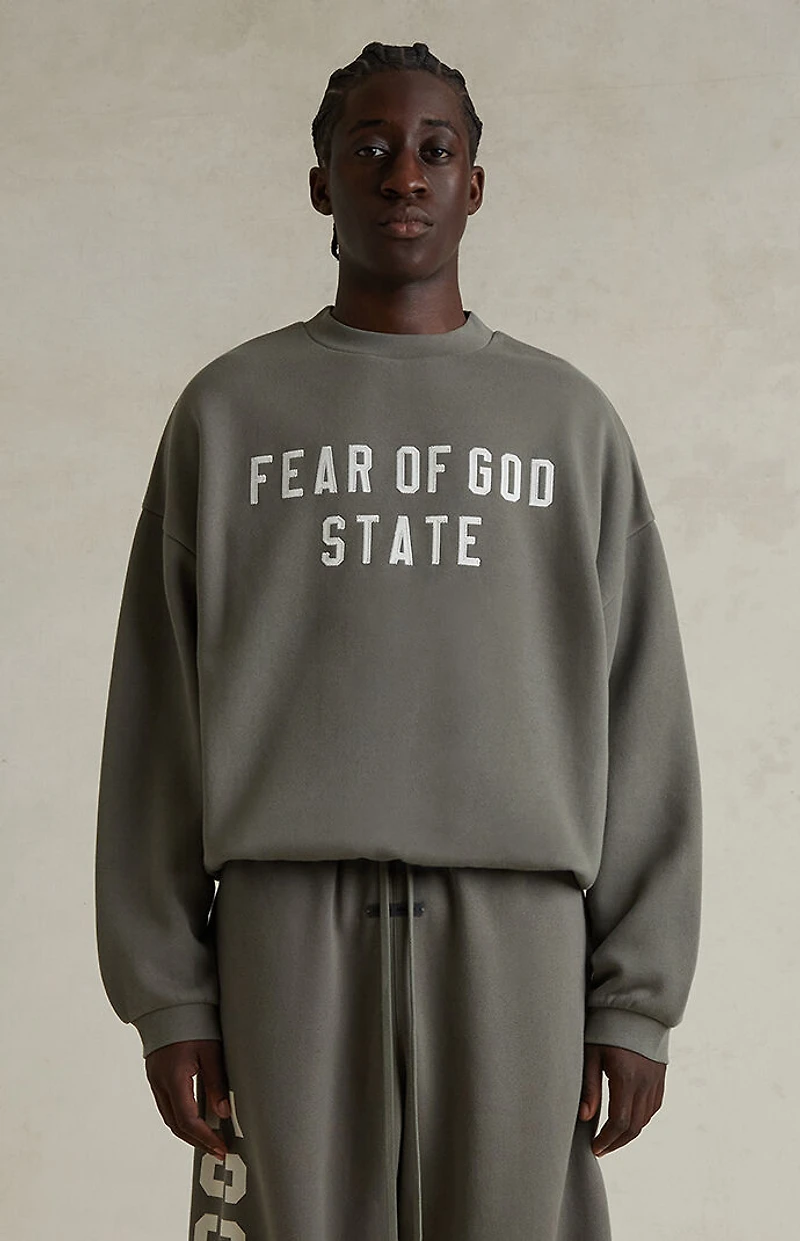 Fear of God ESSENTIALS Moss '90s Fit Fleece Crew Neck Sweatshirt