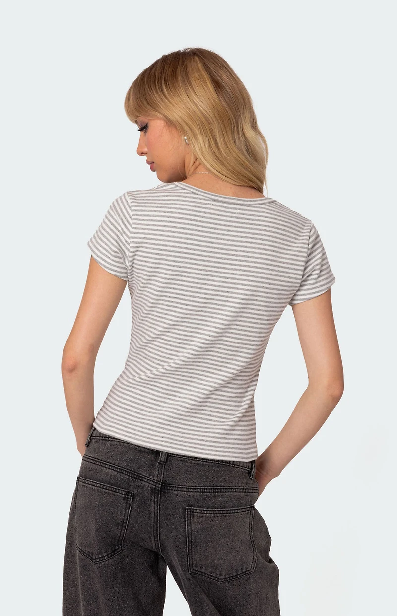 Edikted Kady Striped Henley T-Shirt