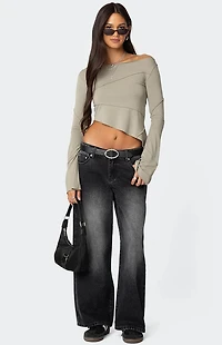Edikted Petite Magda Low Rise Acid Wash Jeans