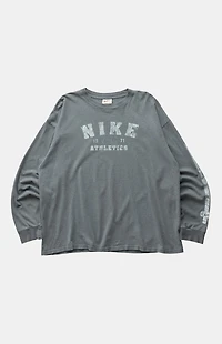 PS VINTAGE '2000s Nike Athletics T-Shirt