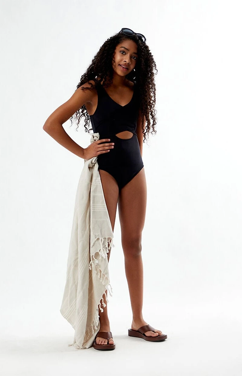 Pacsun Kids Cutout One Piece Swimsuit