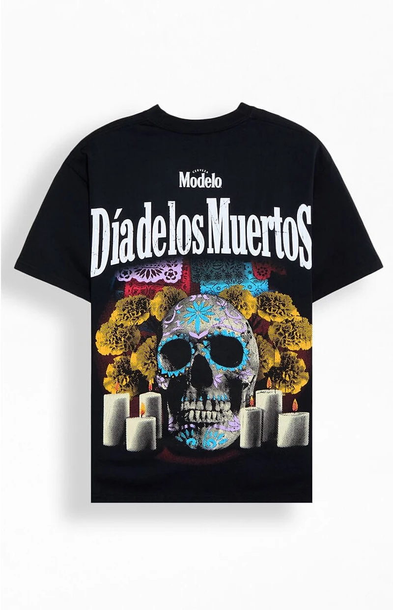 Modelo Altar Dia De Los Muertos T-Shirt