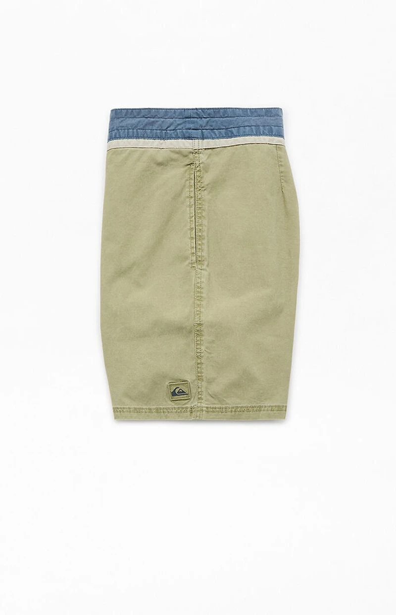 Quiksilver Street 7" Boardshorts