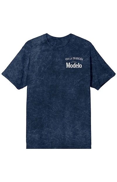 Modelo Cheers T-Shirt