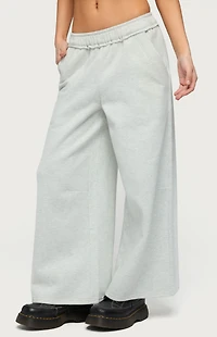 Edikted Petite Kori Oversized Sweatpants