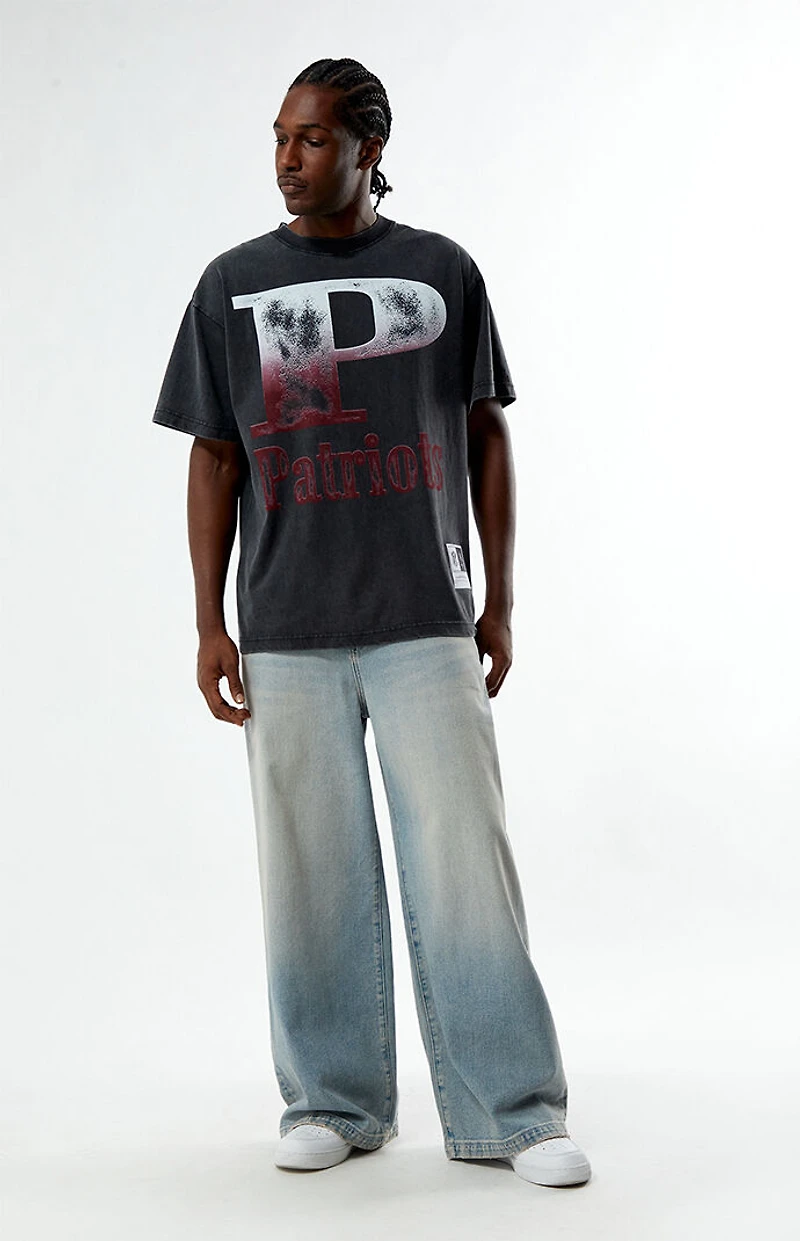 NFL x Aleali May New England Patriots T-Shirt