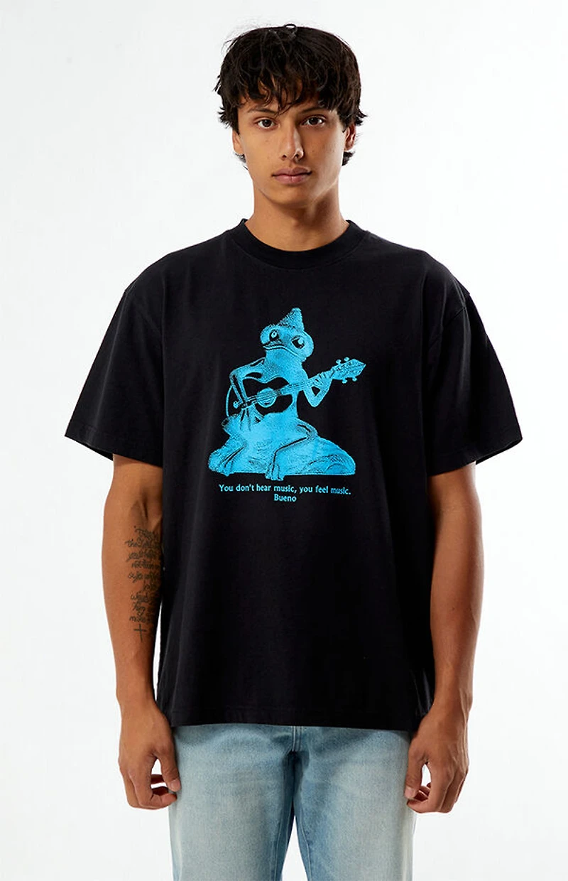 Bueno Guitar T-Shirt
