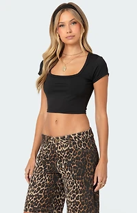 Edikted Ricki Cropped T-Shirt