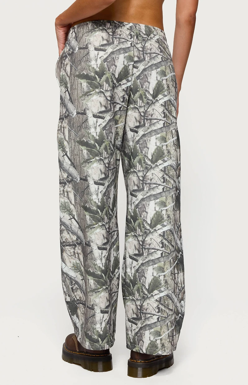 Edikted Camo Straight Leg Sweatpants