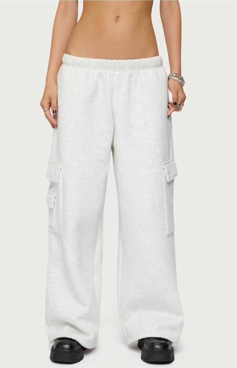 Edikted Petite Wide Leg Cargo Sweatpants