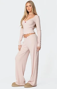 Edikted Roselle Ribbed V Neck Top