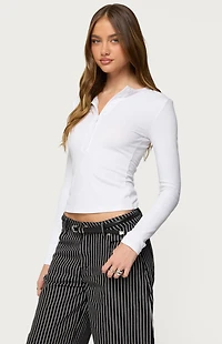 Edikted Jaelyn Ribbed Henley T-Shirt