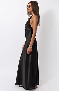 WEWOREWHAT Backless Halter Dress