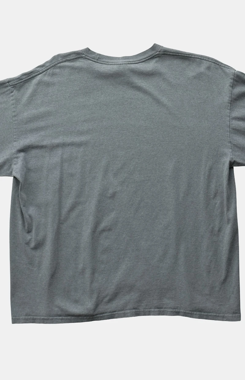 PS VINTAGE '2000s Nike Athletics T-Shirt