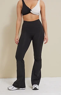 PAC 1980 WHISPER Active Black Franchise Flare Yoga Pants