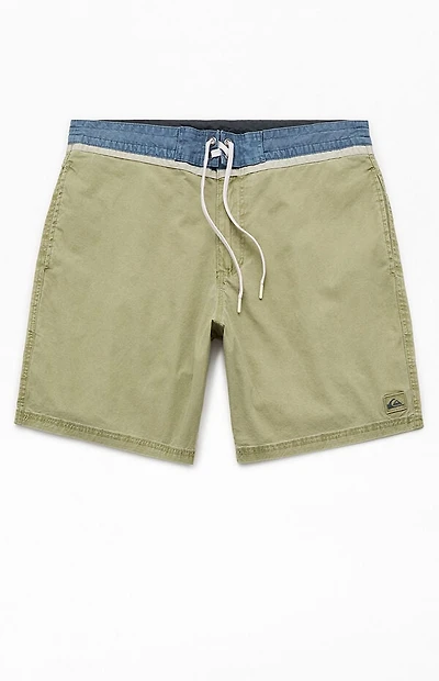 Quiksilver Street 7" Boardshorts