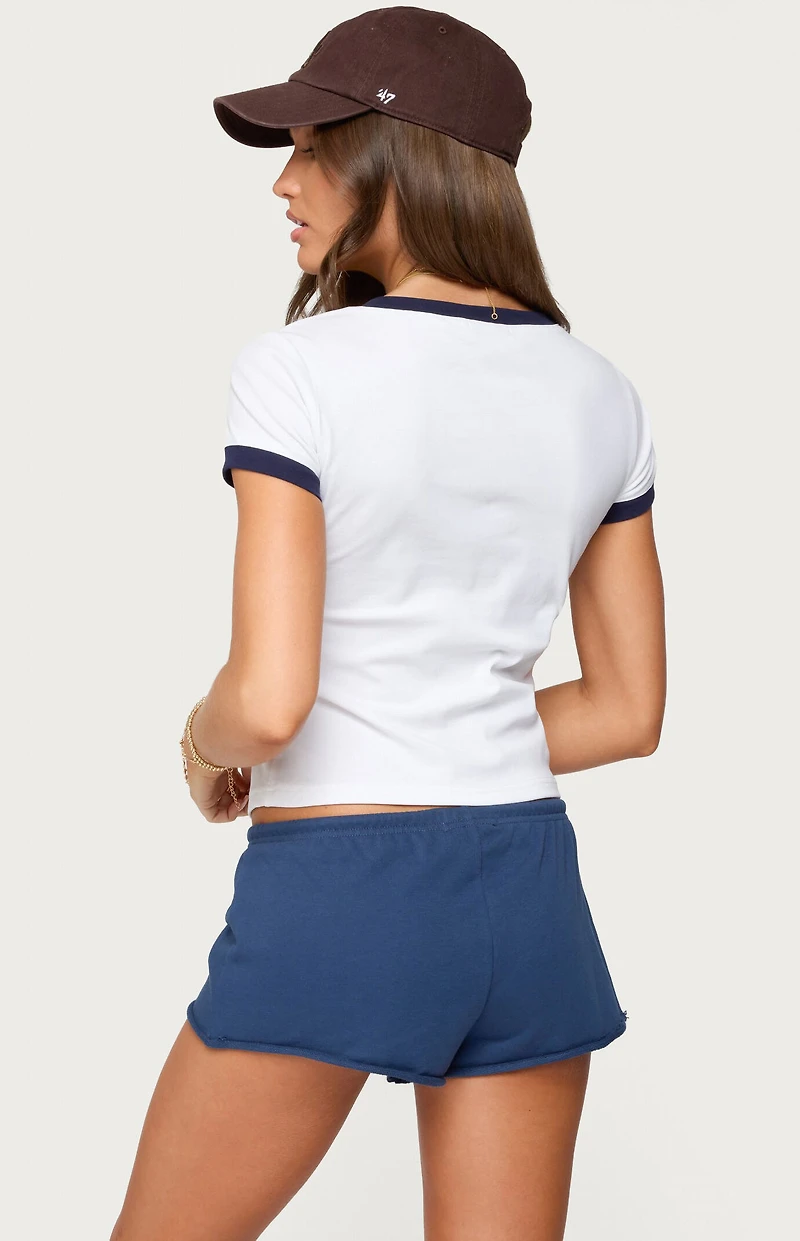 Edikted Santa Monica V Neck T-Shirt