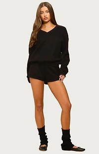 Edikted Bronte v Neck Sweatshirt