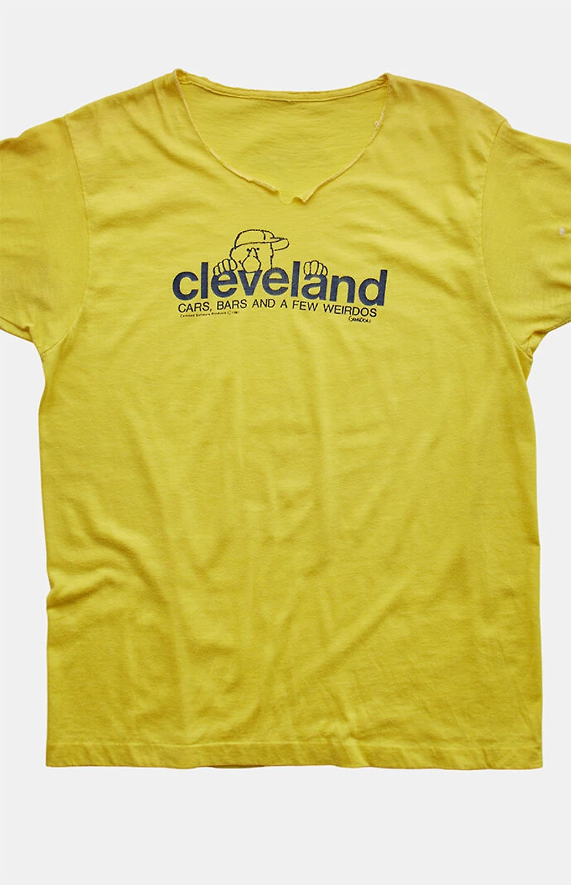 PS VINTAGE 80s Cleveland Cars, Bars, Weirdos V-neck Graphic T-Shirt