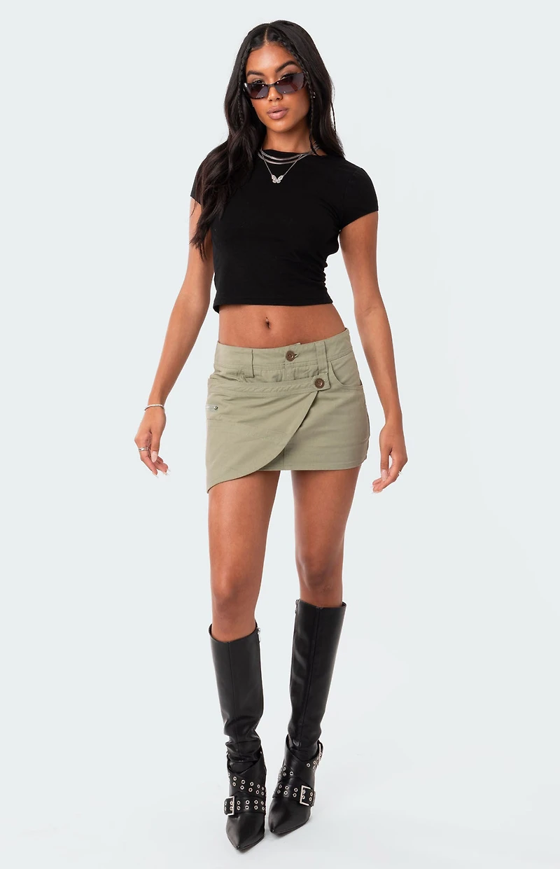 Edikted Bambi Open-Back T-Shirt