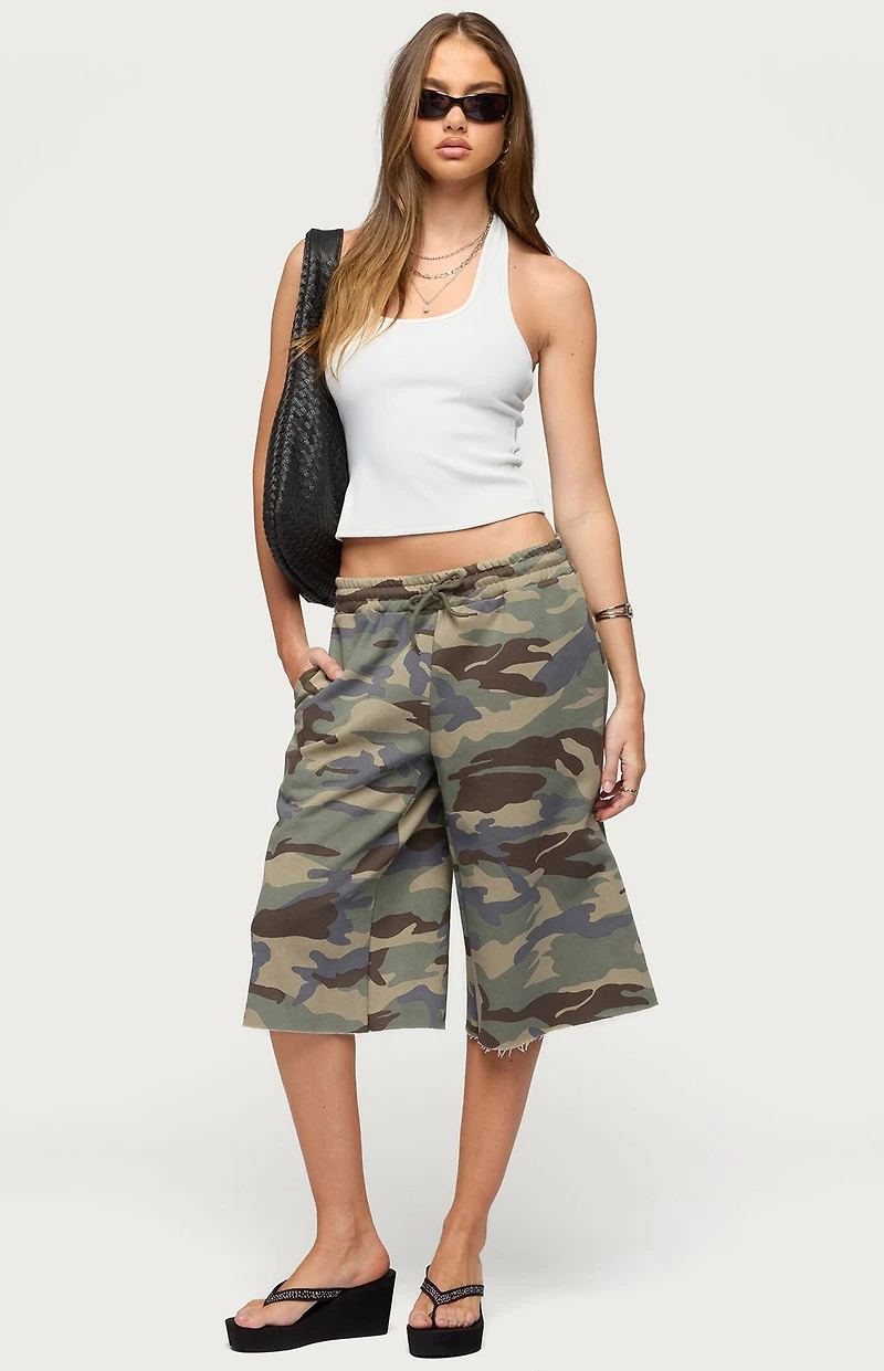 Edikted Kristene Ribbed Halter Top